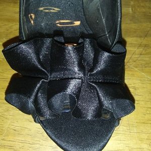 Elegant dress / mother of the bride heels